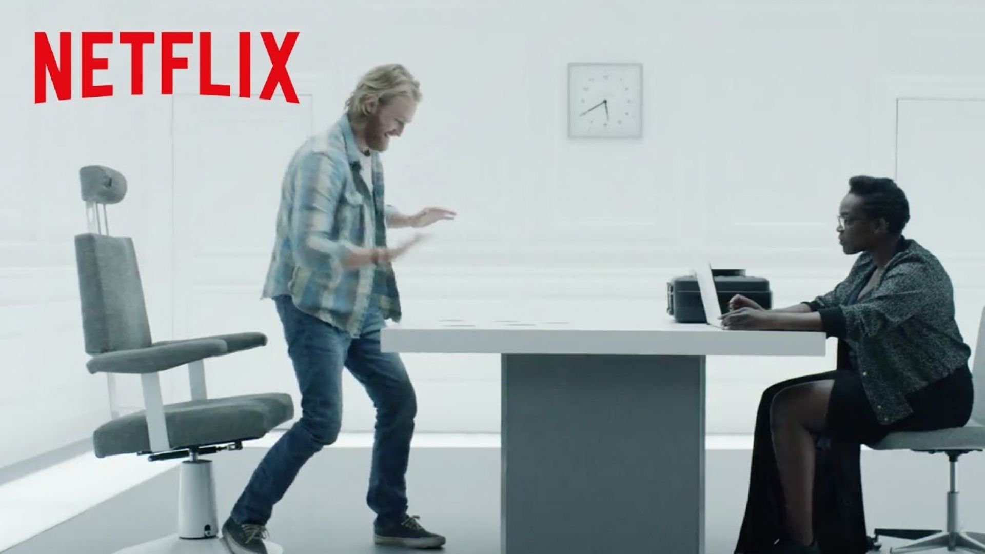 See the trailer for Netflix&#039;s &#039;Black Mirror&#039; season 3. Premi